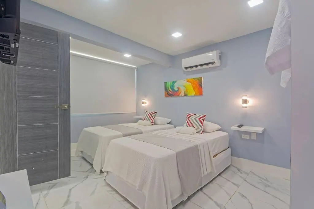 Beautiful 7Bdr Home By Isla Mujeres Ferry Cancun Mexico
