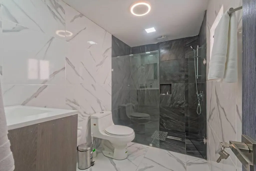 Beautiful 7Bdr Home By Isla Mujeres Ferry Cancun Holiday home